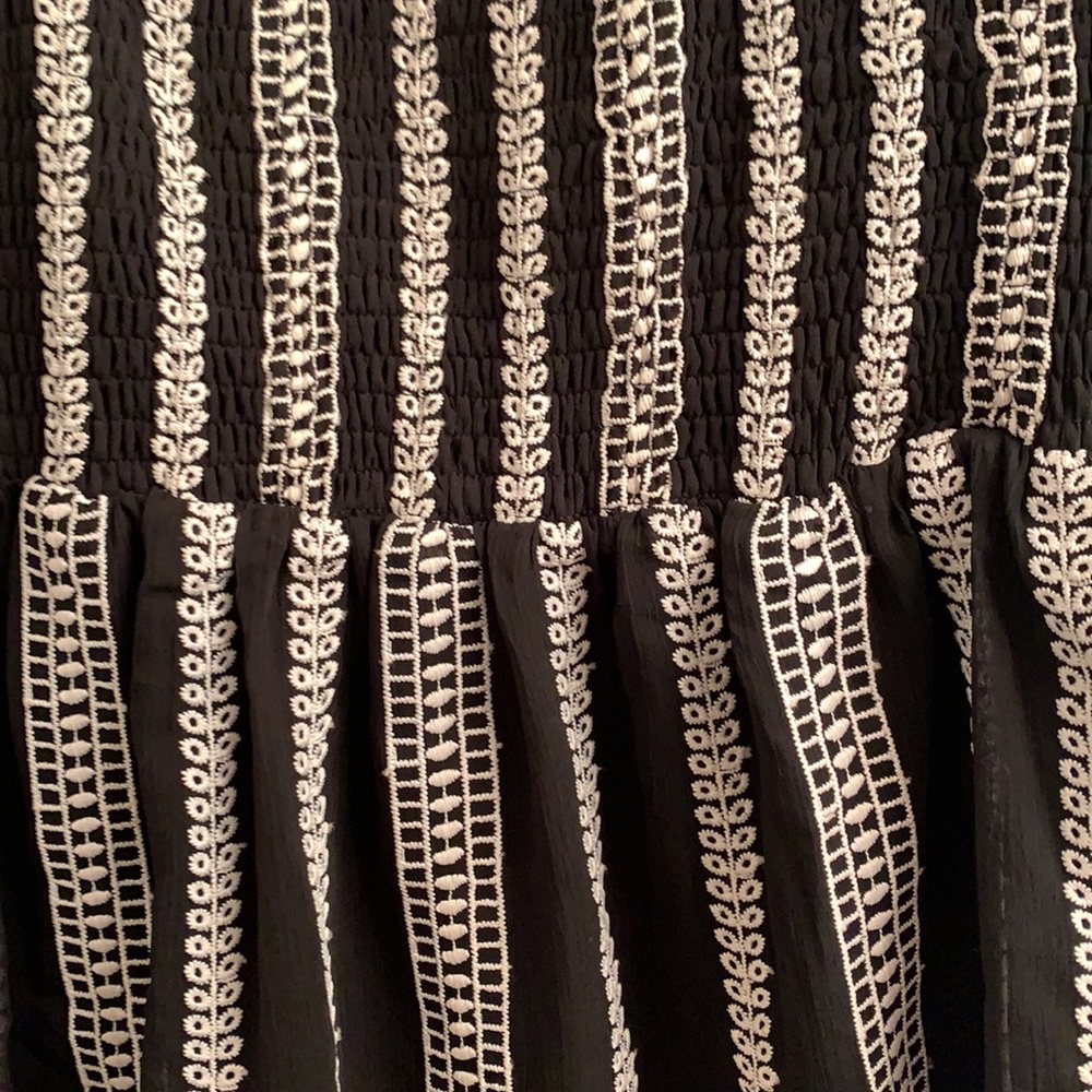 NSR dress - Picture 4 of 4